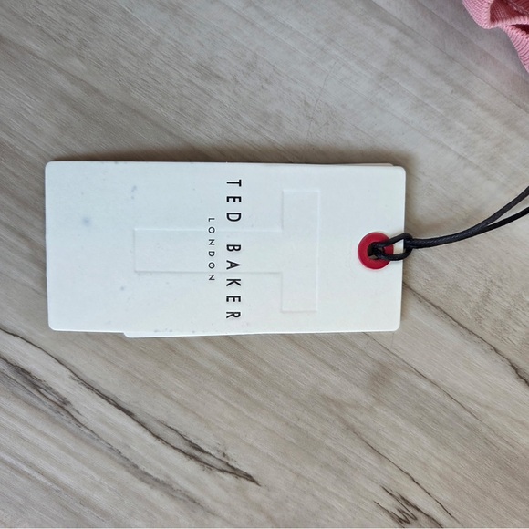 Ted Baker London Blush Ribbed Tank Top Size Small. NWT - Picture 7 of 8